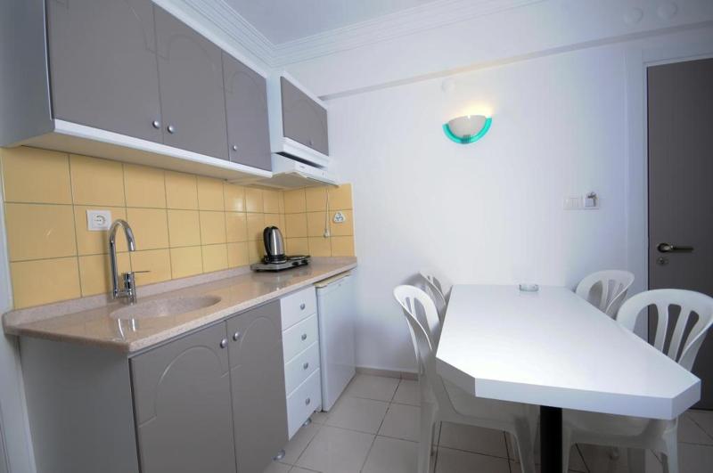 Koçer Club Family Apartments - Oda