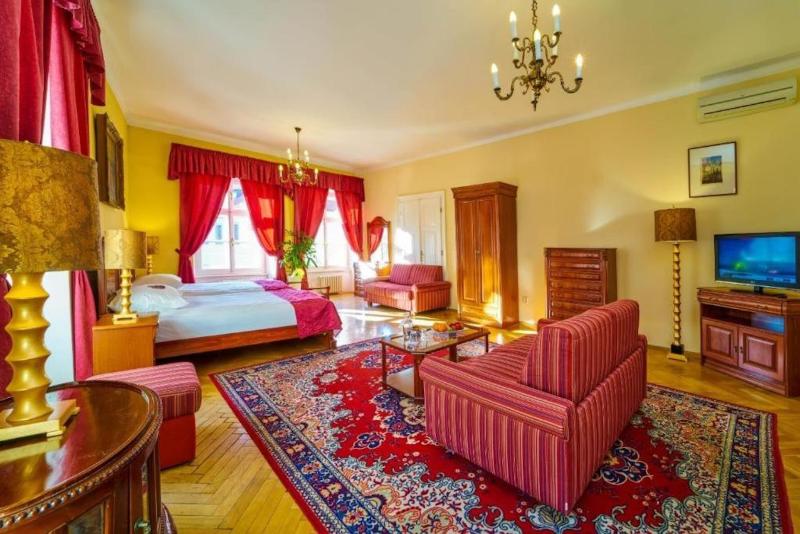 Josephine Old Town Square - Czech Leading Hotel - Genel