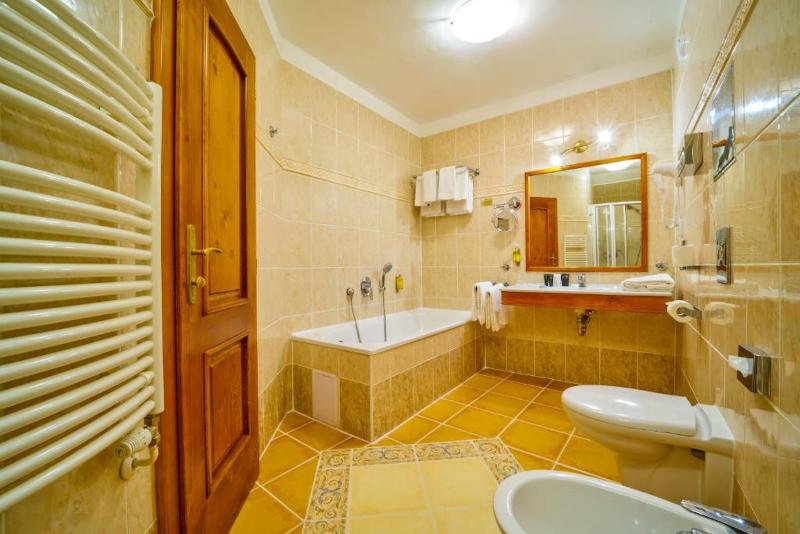 Josephine Old Town Square - Czech Leading Hotel - Oda