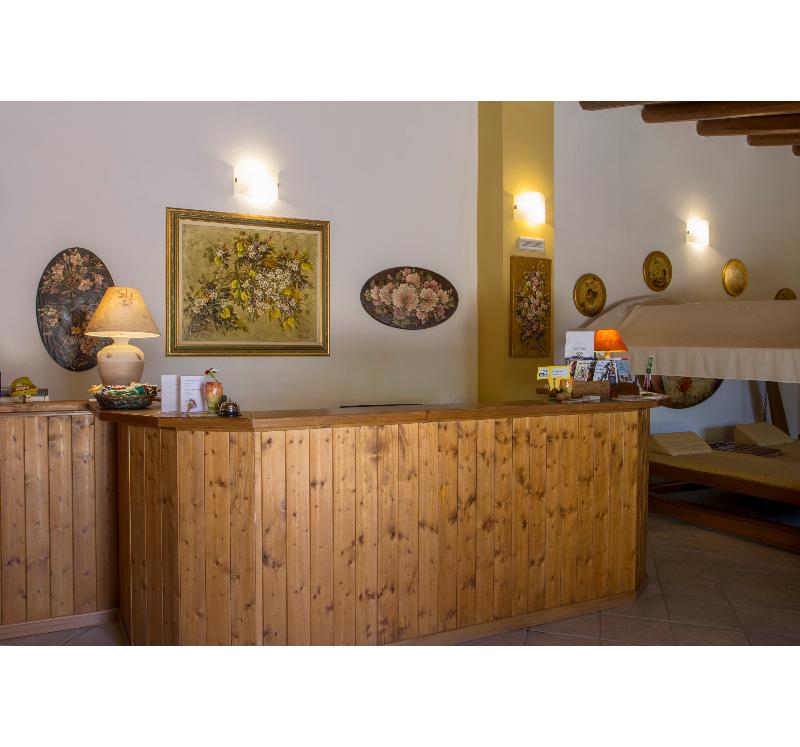 Hotel Villa Felicia - Lobi