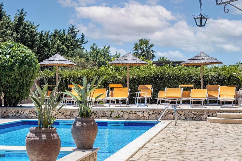 Hotel Villa Felicia - Havuz