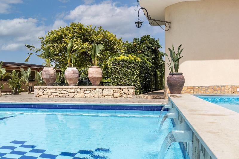 Hotel Villa Felicia - Havuz