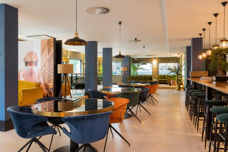 The James Hotel Rotterdam - Lobi