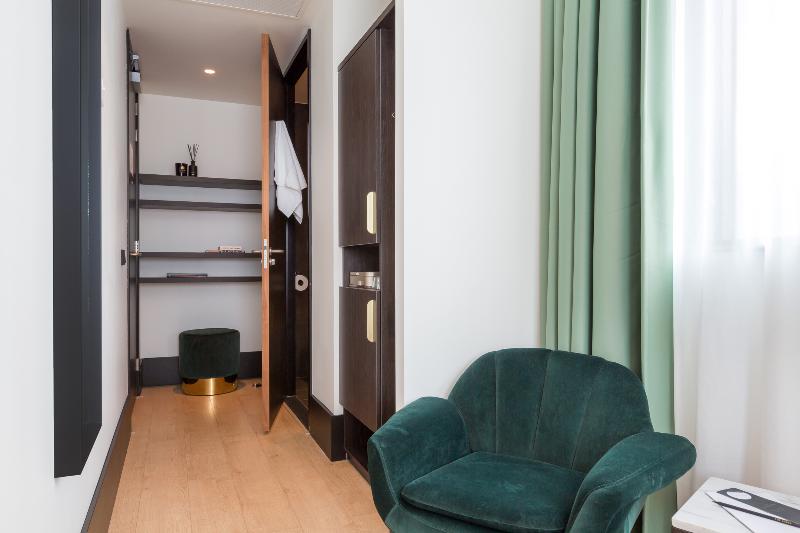 The James Hotel Rotterdam - Oda