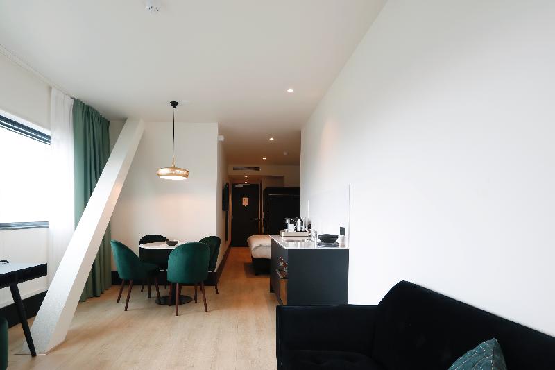 The James Hotel Rotterdam - Oda