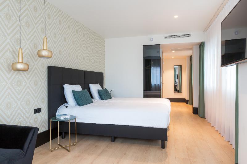 The James Hotel Rotterdam - Oda