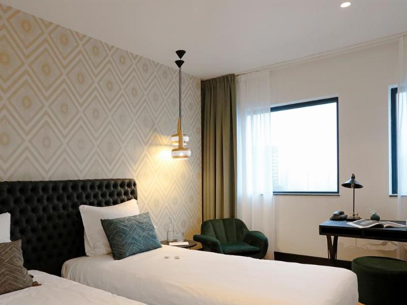The James Hotel Rotterdam - Oda
