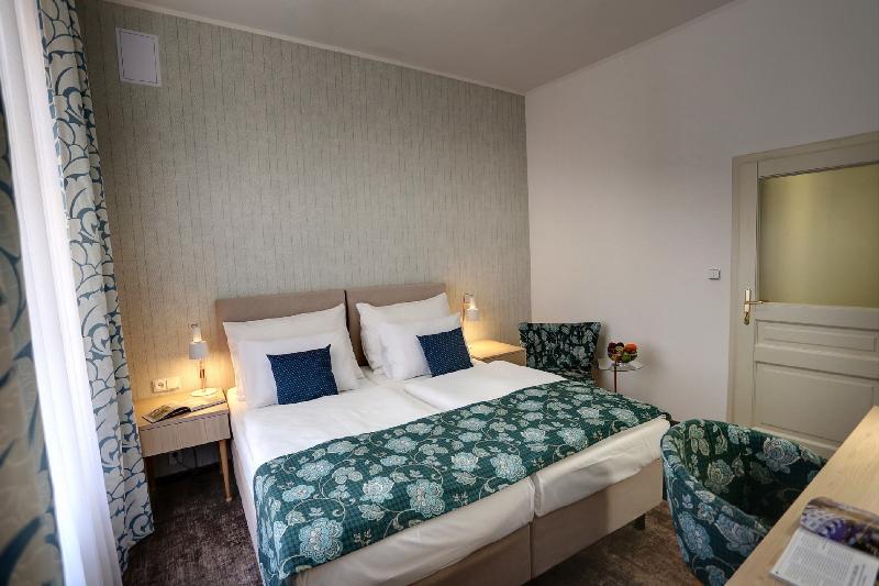 ASTORIA Hotel & Medical Spa - Oda