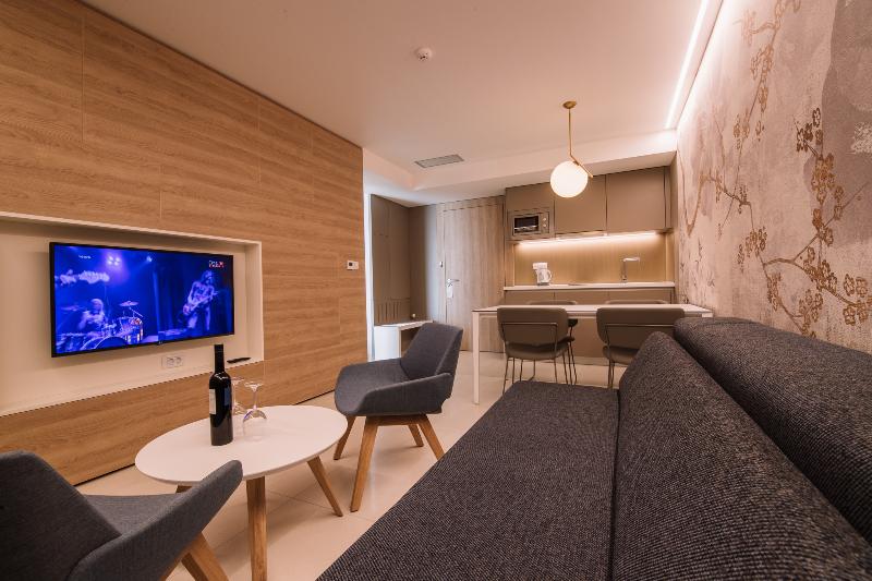Joel Hotel - Oda