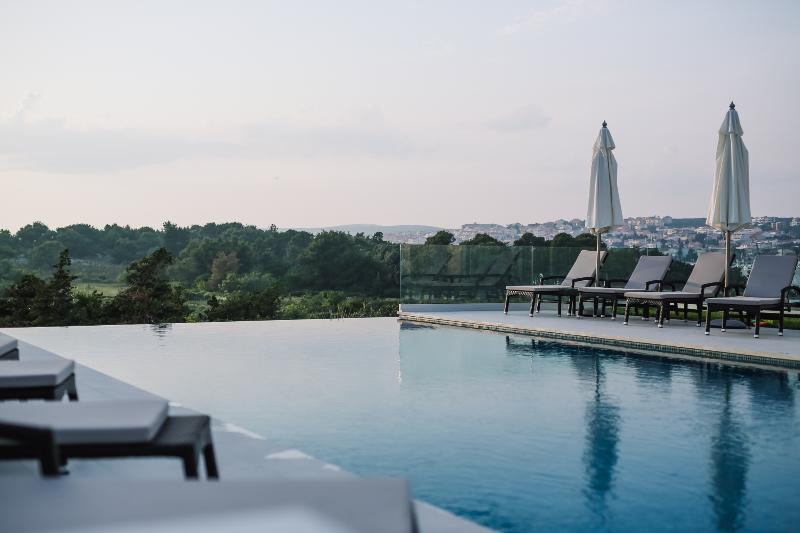Joel Hotel - Havuz