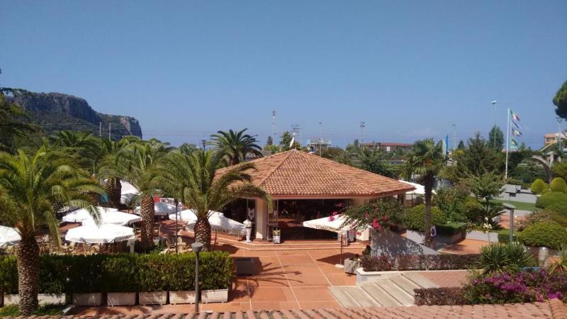 Villaggio Turistico La Mantinera - Lobi