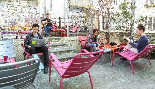 Le Village Montmartre fotoÄŸrafÄ±