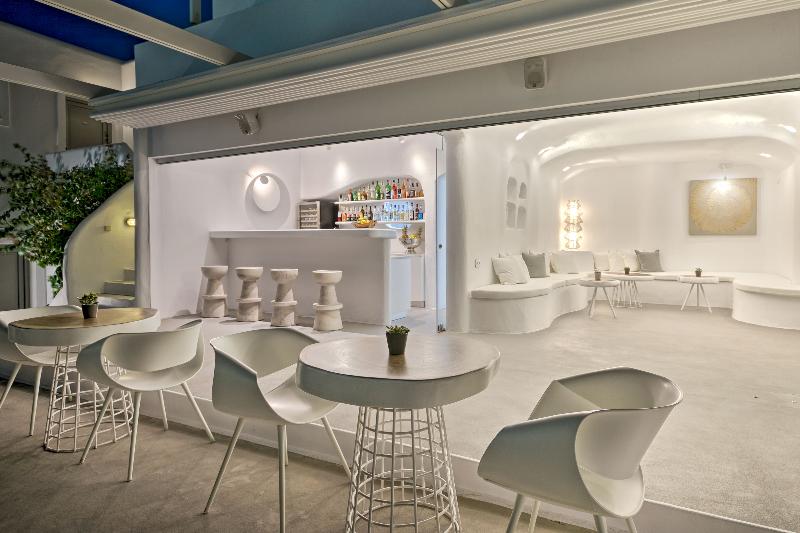 Lilly Residence-All Sea View Suites | Adults Only - Bar