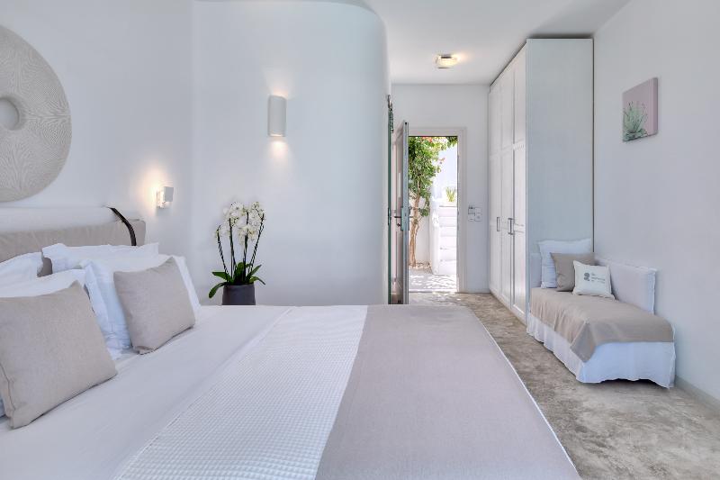 Lilly Residence-All Sea View Suites | Adults Only - Oda