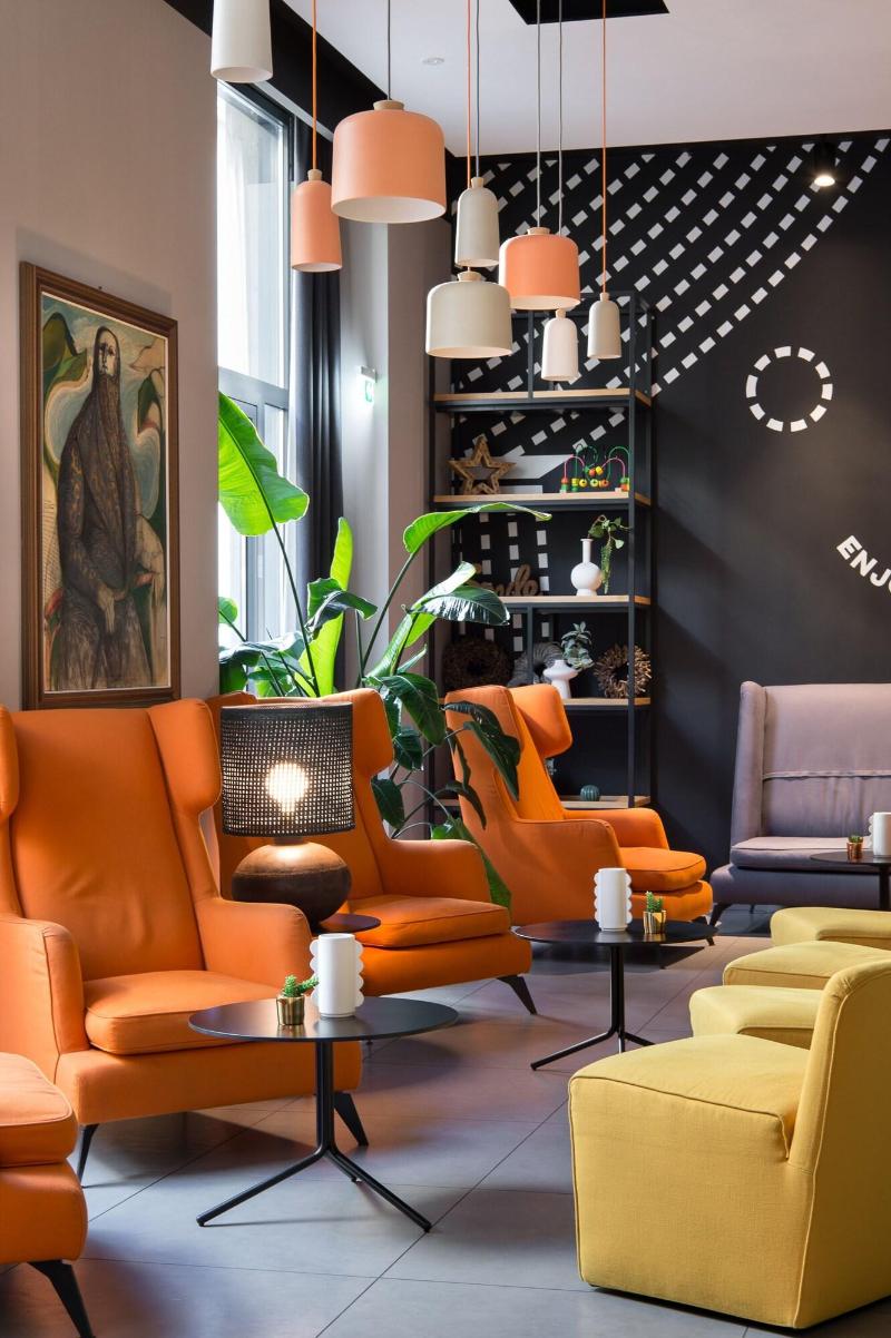 The Poet Hotel - Lobi