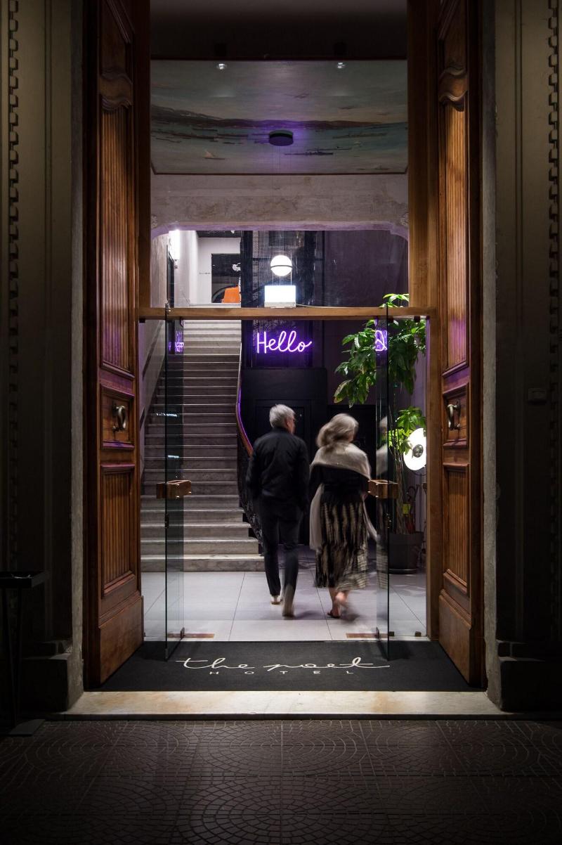 The Poet Hotel - Genel