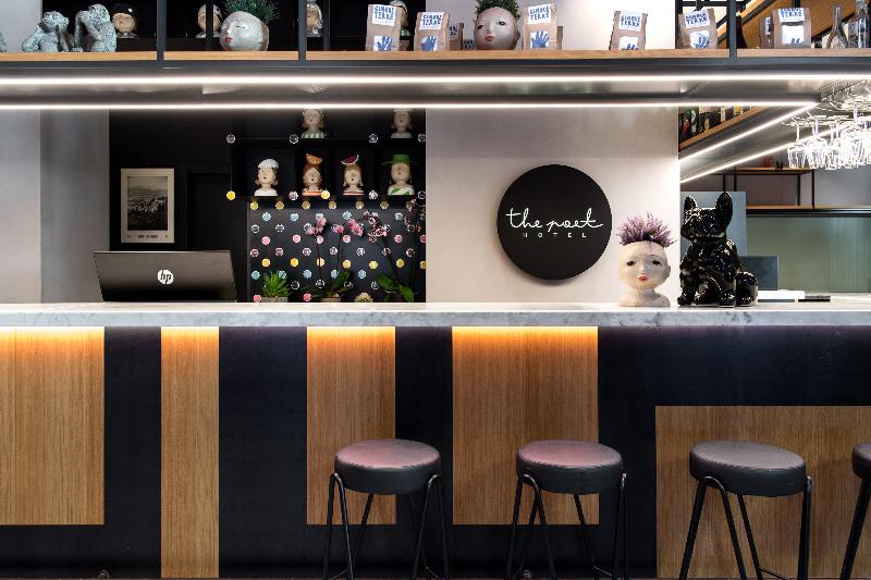 The Poet Hotel - Genel