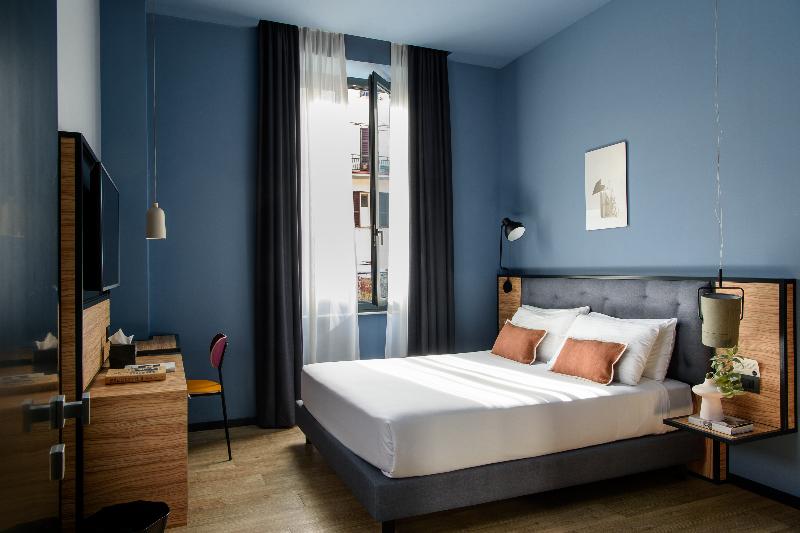 The Poet Hotel - Oda