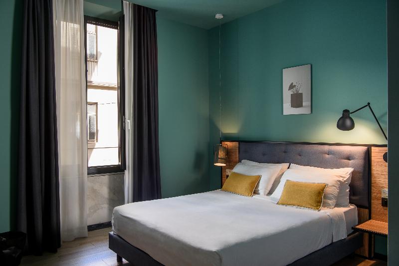 The Poet Hotel - Oda