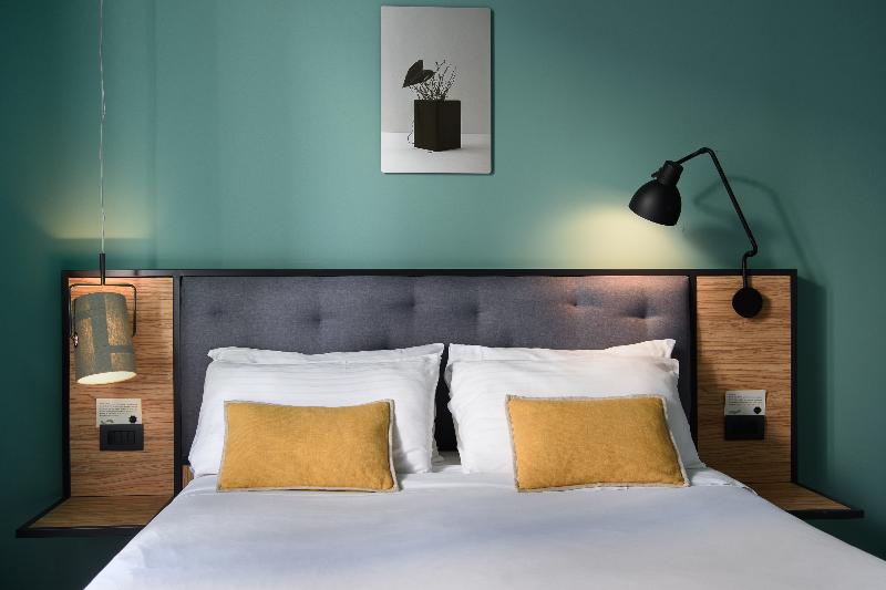 The Poet Hotel - Oda