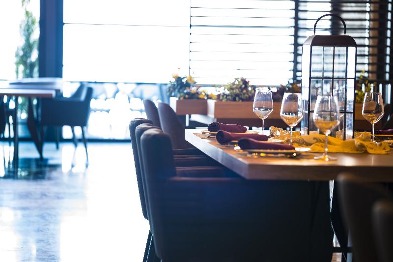 Royal Comfort Hotel - Bar
