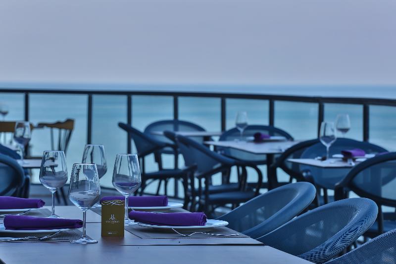 Royal Comfort Hotel - Restoran