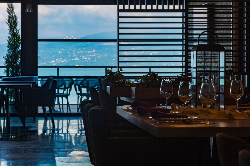 Royal Comfort Hotel - Restoran