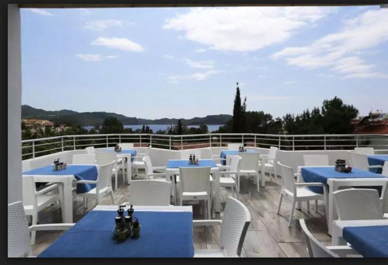 Himm HOTEL - Teras