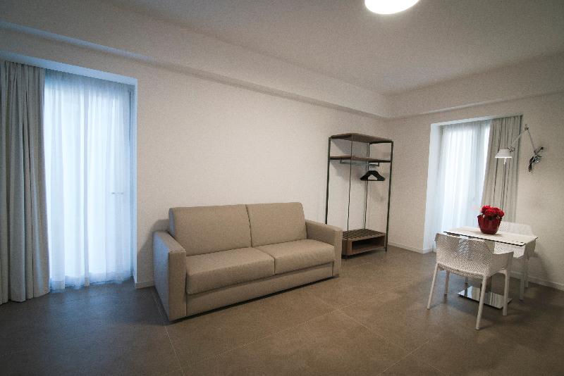 M&F Hotel - Oda
