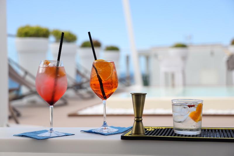 M&F Hotel - Havuz