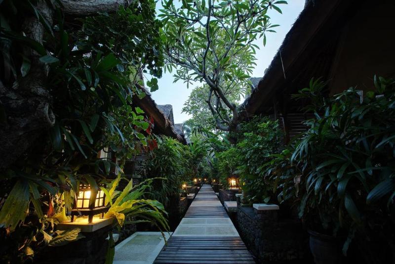 Alam Candi Dive Resort - Genel