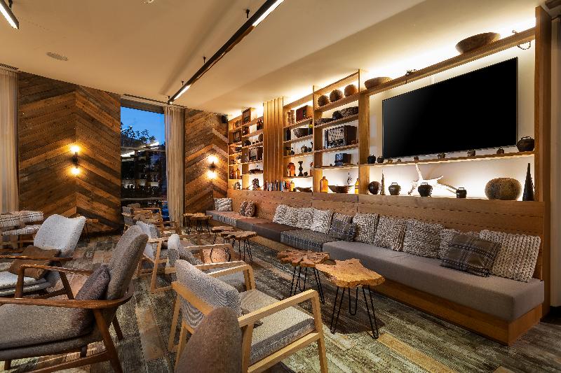 Urban Lodge Hotel - Lobi