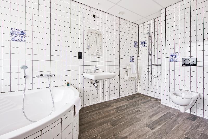 Urban Lodge Hotel - Oda