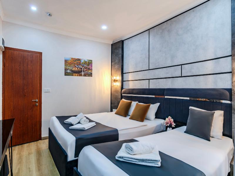 La Pazza Suites - Genel