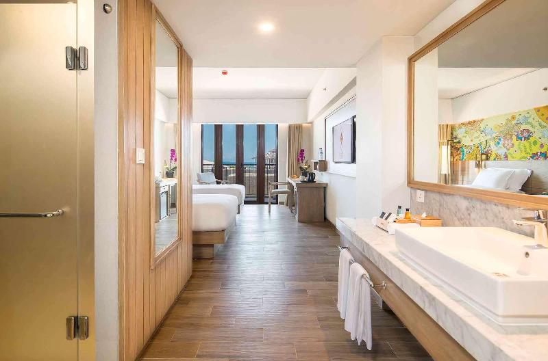 Eastin Ashta Resort Canggu - Oda