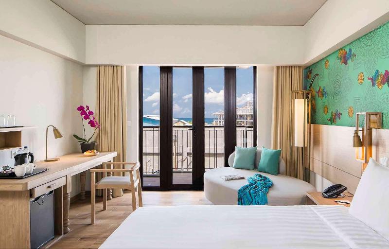 Eastin Ashta Resort Canggu - Oda