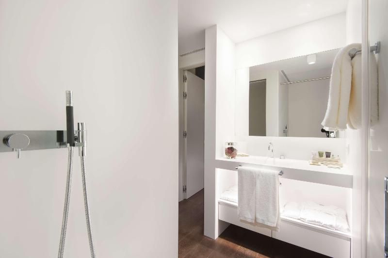 Hotel Mercer Sevilla - Oda