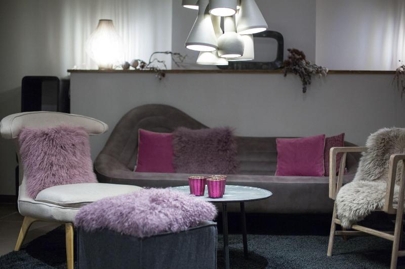 Two Timez - Boutique Hotel - Lobi