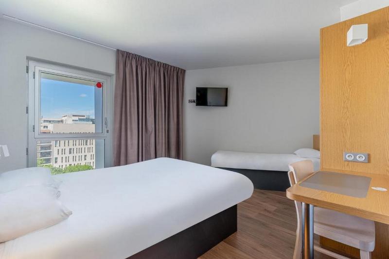 B&B HOTEL Marseille Euromed - Oda