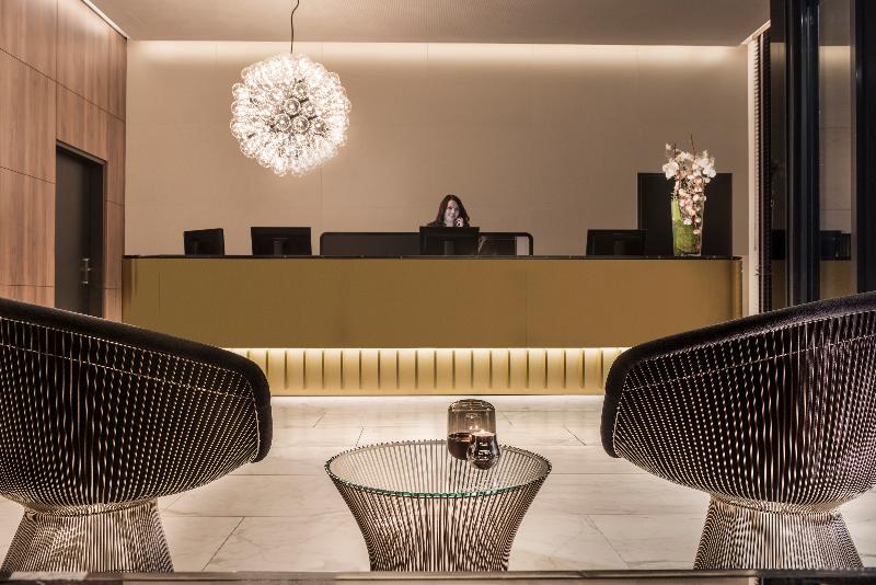 Adina Apartment Hotel Nuremberg - Lobi