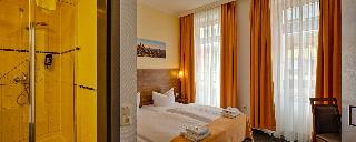 Hotel Little Paris otel fotoğrafı