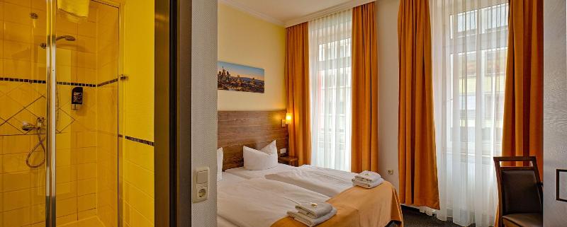 Hotel Little Paris - Genel