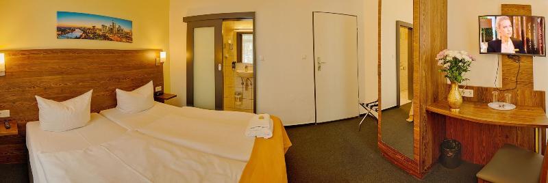 Hotel Little Paris - Oda