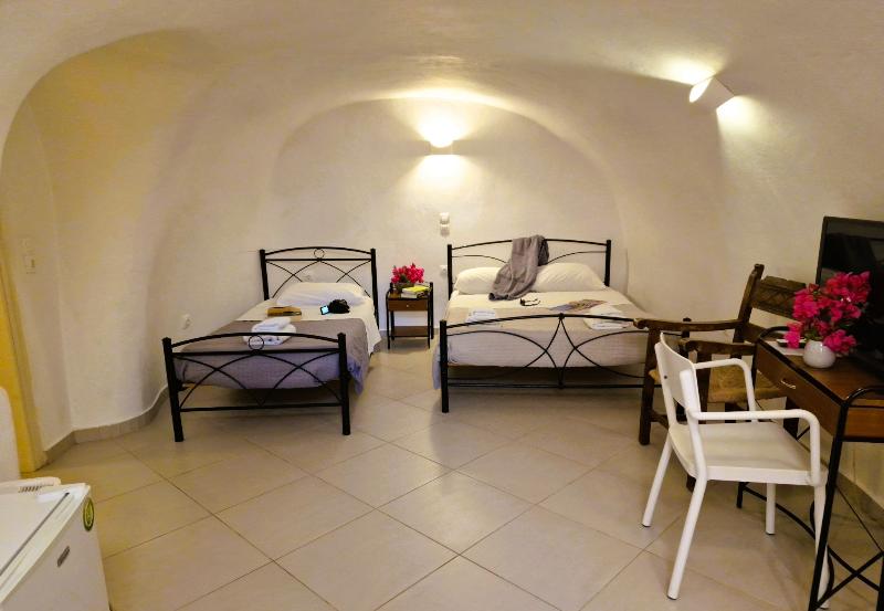 Kykladonisia Traditional Settlement - Oda