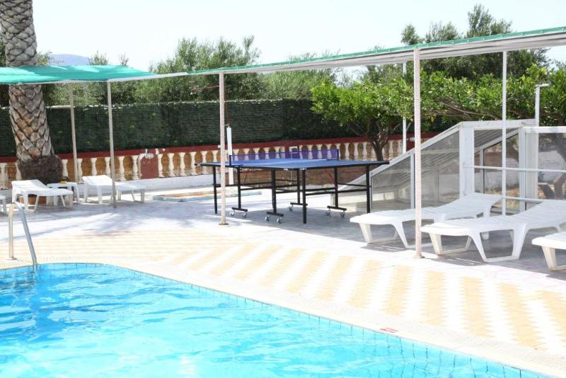 Triton Gardens Hotel - Genel