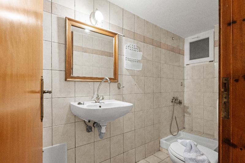 Nikos Apartments - Oda