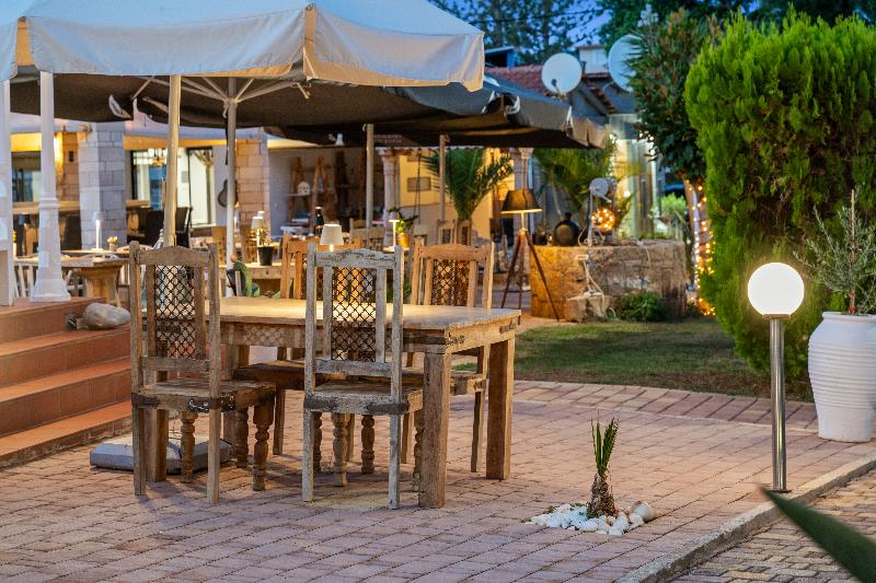Nikos Apartments - Restoran