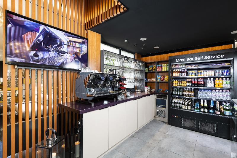 Bo33 Hotel Family and Suites - Bar