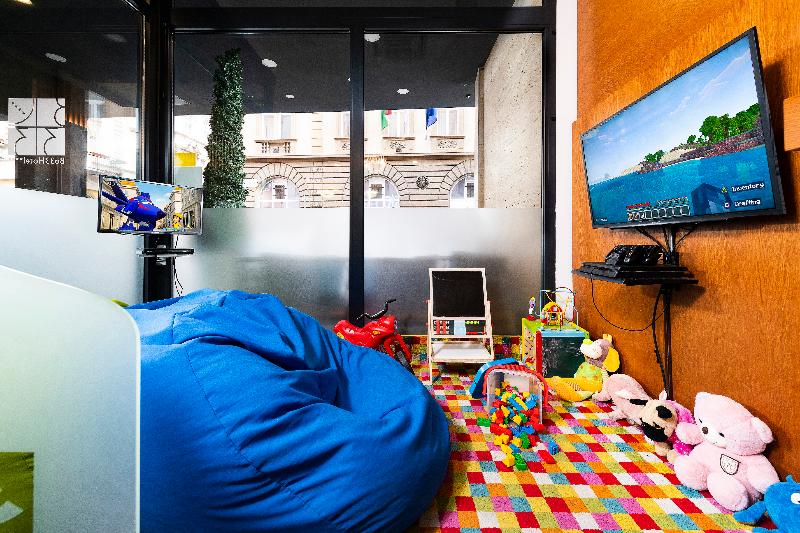 Bo33 Hotel Family and Suites - Lobi