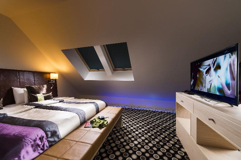 Bo33 Hotel Family and Suites - Oda